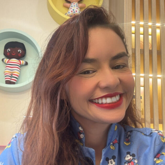Dra Amanda Carvalho | Odontopediatra Mestre em Odontopediatria pela USP, Especialista em Odontopediatria pela UEA e Professora Universitária de Odontopediatria na FAMETRO. Aqui a consulta odontológica se torna uma experiência positiva, gentil, individualizada e respeitosa, especialmente qua